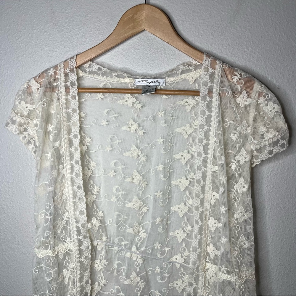 Y2K Vintage Ultra Pink Sheer Butterfly Floral Lace Short Sleeve Cardigan Top - Picture 6 of 8